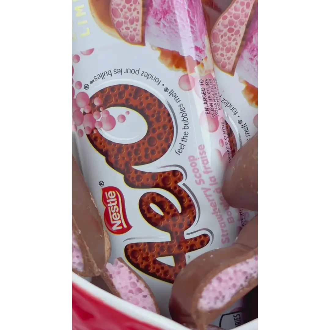 Aero Strawberry Scoop - 42g,case 24 ct - candy bar