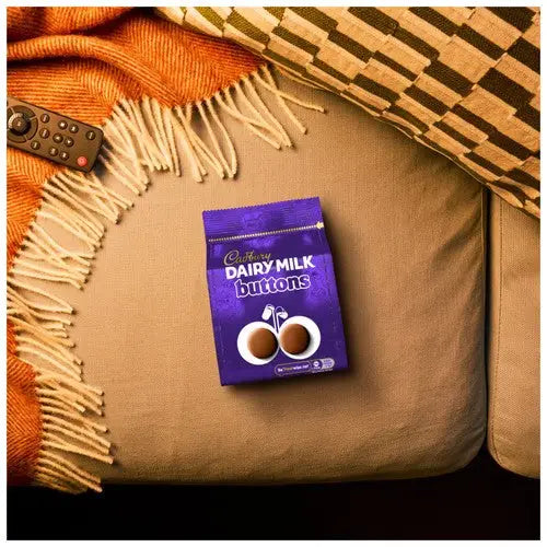 Cadbury UK Dairy Milk Giant Buttons 100g case 10 - Chocolate