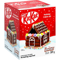 Kitkat Holiday Chocolate and Candy Building Kit 389g