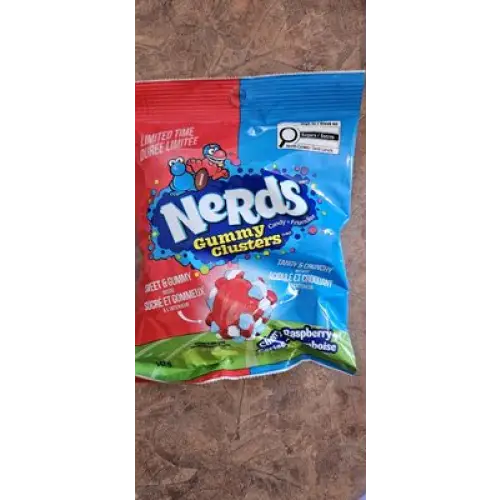 Nerds Gummy Clusters Cherry Raspberry peg bag 142g